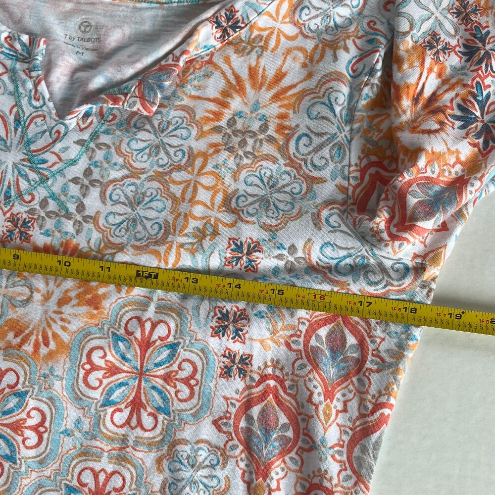 Talbots Sz M Split Neck Ruched Tee Pullover Blouse Freshwater Medallion Pattern - Picture 7 of 9